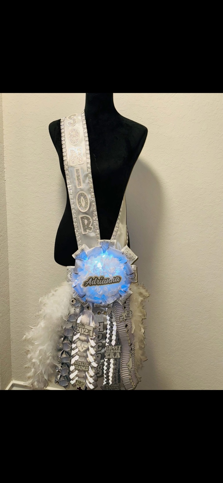 Homecoming Mums example 12
