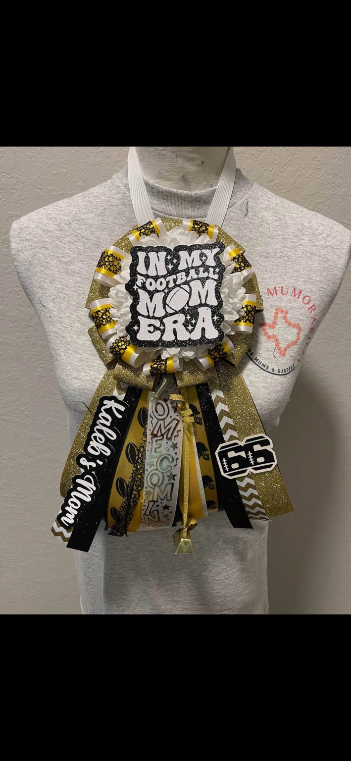 Homecoming Mums example 23